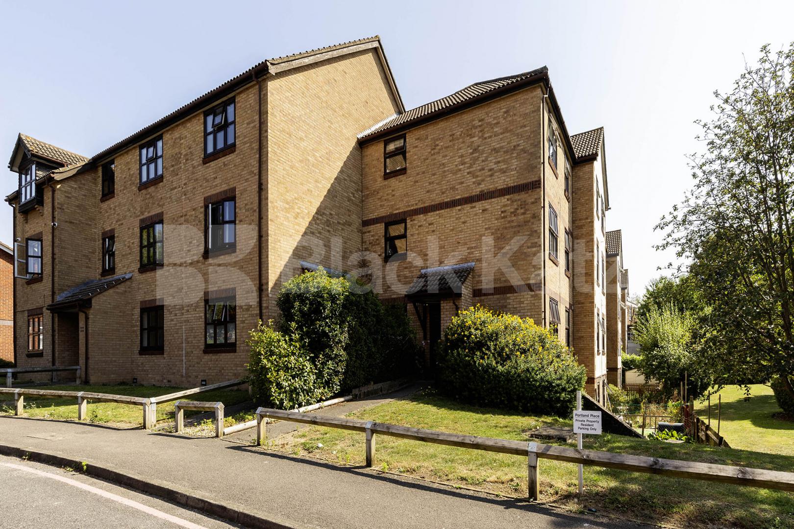 3 bedroom 1 bath close to Seven Sisters Road station with a garden Portland Road,  Seven Sisters